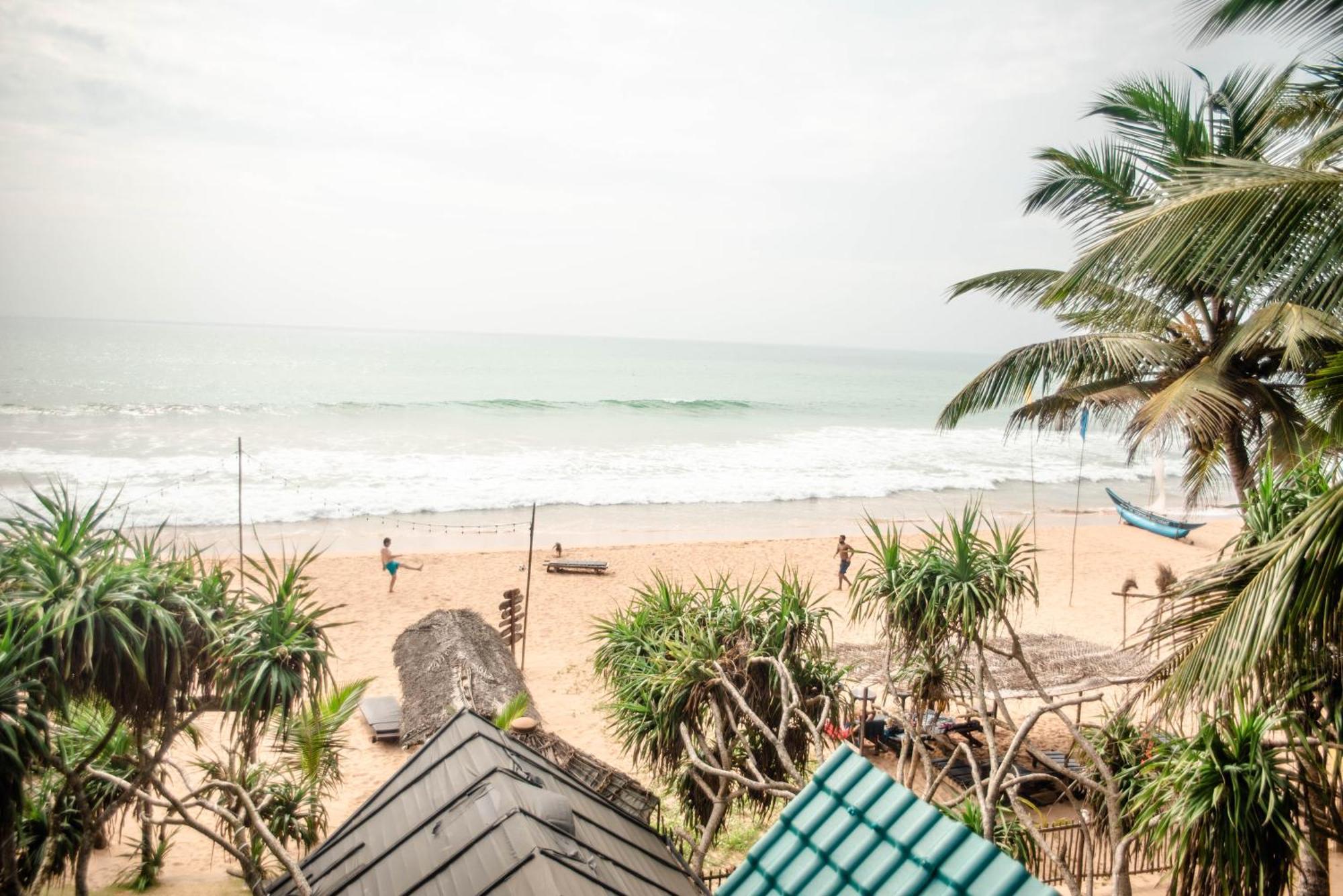 Hotel Sea Trails Bentota Exterior foto