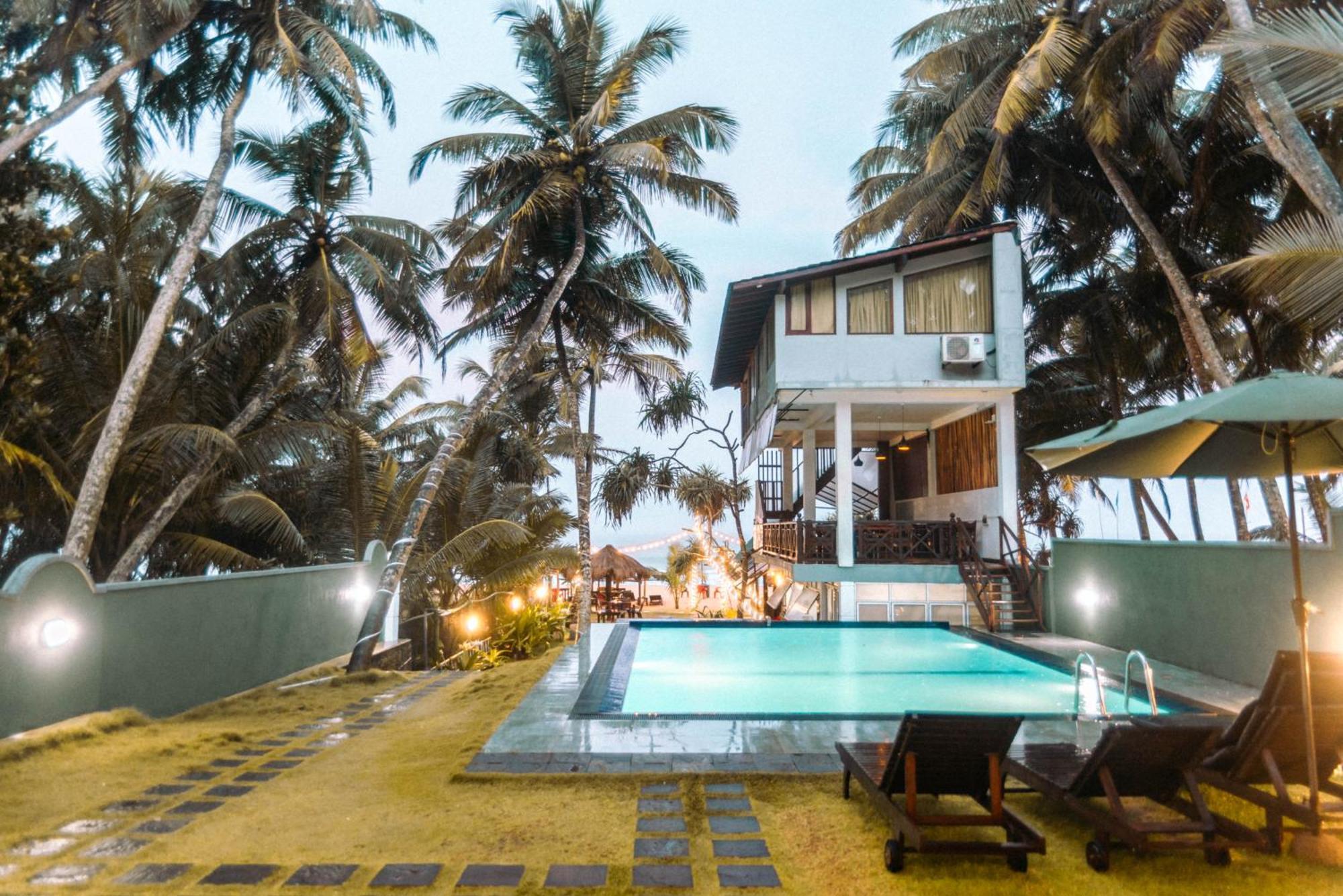 Hotel Sea Trails Bentota Exterior foto